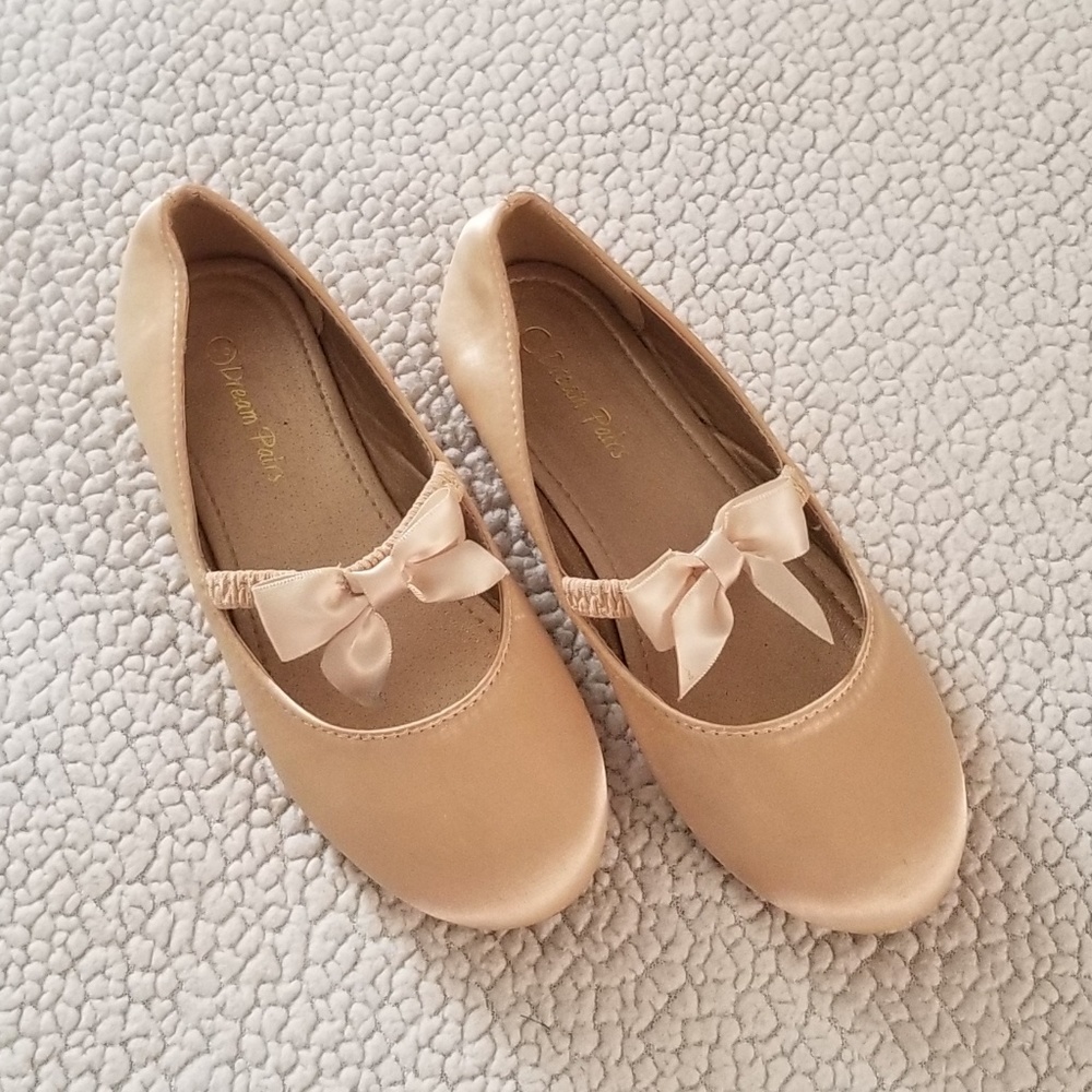 Shoes - Picture 2 of 2